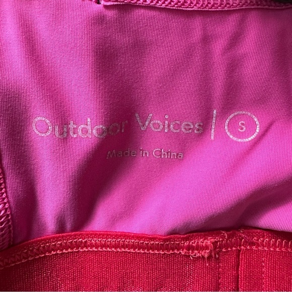 Outdoor Voices Women's Small Red Pink Sports Bra Criss Cross Back Active No Pads - Picture 4 of 5